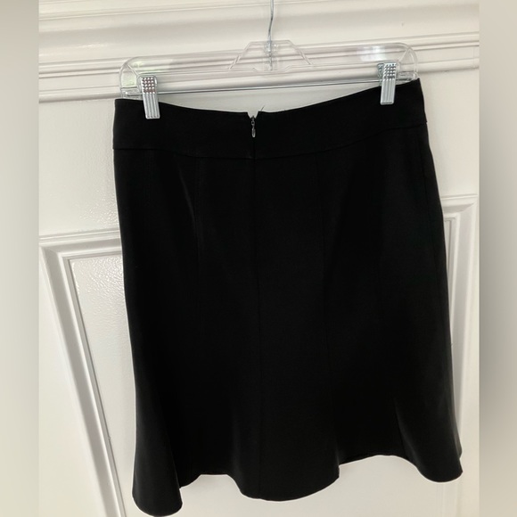Black knee-length pleated skirt 4P - Picture 3 of 5